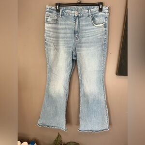 American Eagle Flare Jean